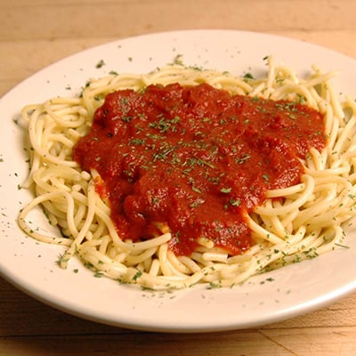 Pasta with red sauce